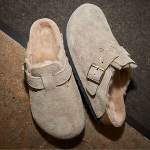 Birkenstock Boston Shearling Clogs in Taupe men’s